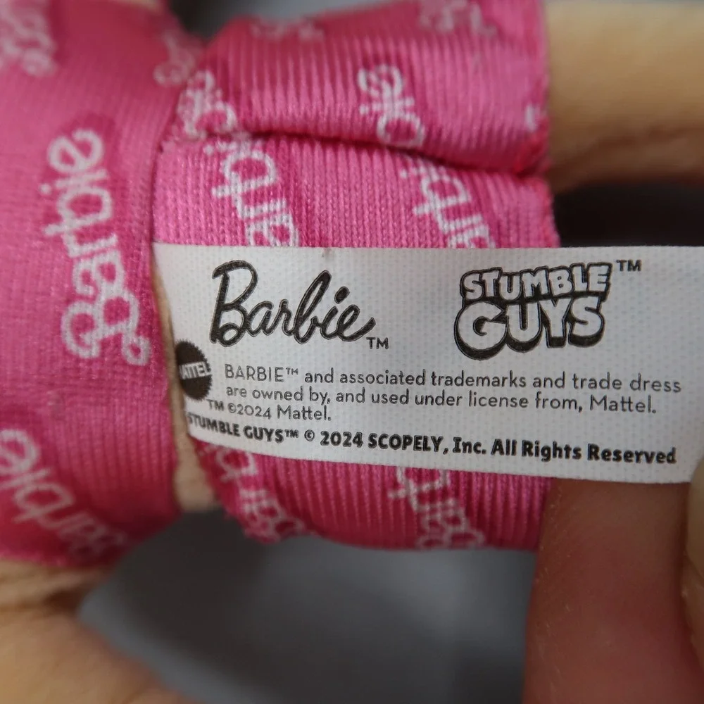 Limited Edition Stumble Guys Barbie & Ken 8